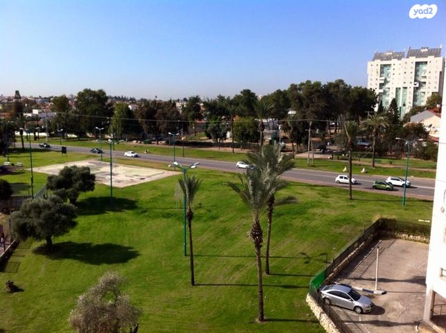 דירה, בן גוריון, לוד