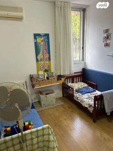 גג/ פנטהאוז, אחד העם, שיכון עובדים, טבריה