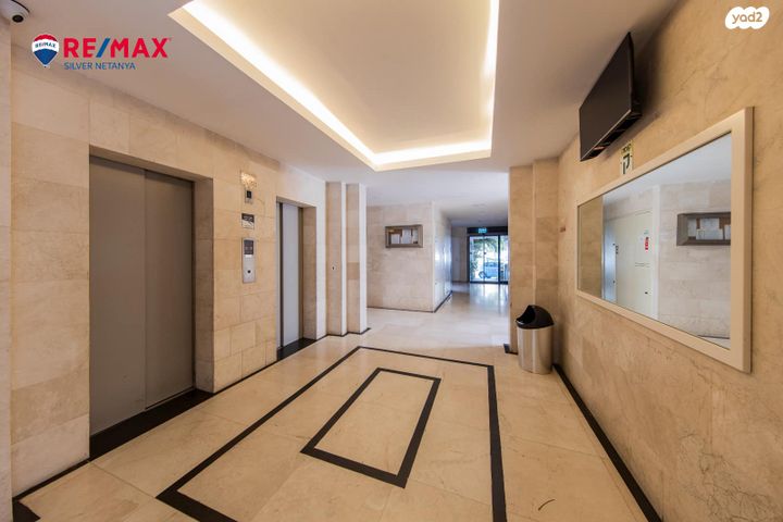 דירה, קרית השרון, נתניה