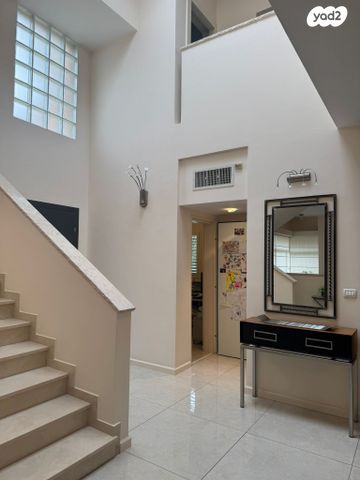 בית פרטי/ קוטג', שכונה 15, תל מונד