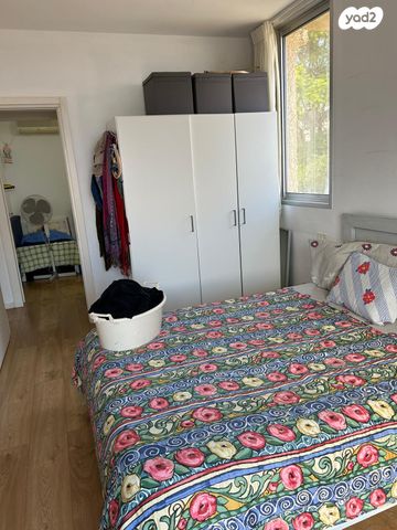 גג/ פנטהאוז, אחד העם, שיכון עובדים, טבריה