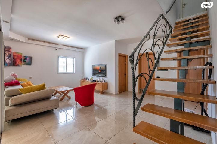 דופלקס, נאות בגין, לב יבנה, יבנה