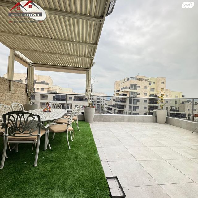 גג/ פנטהאוז, שדרות קק"ל, המחנה הצבאי, קרית מלאכי