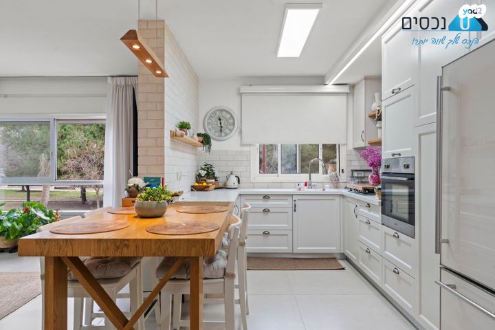 דירה, עמק איילון, הפרחים, מודיעין מכבים רעות