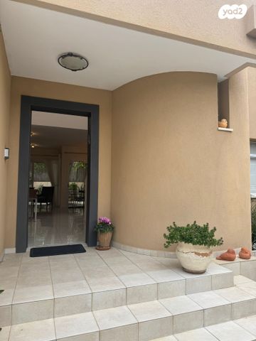 בית פרטי/ קוטג', שכונה 15, תל מונד