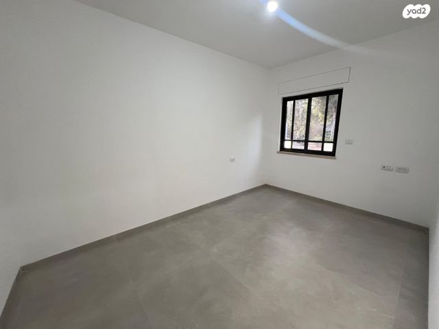 דו משפחתי, קרית טבעון