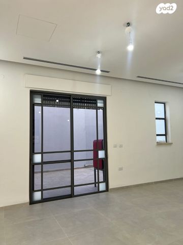 דו משפחתי, קרית טבעון