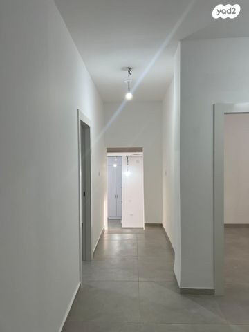 דו משפחתי, קרית טבעון