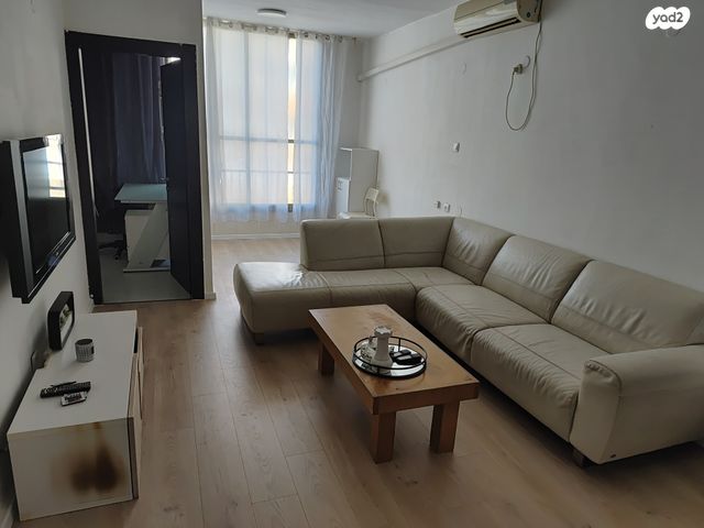 דירה, רוטשילד, רמב"ם, ראשון לציון