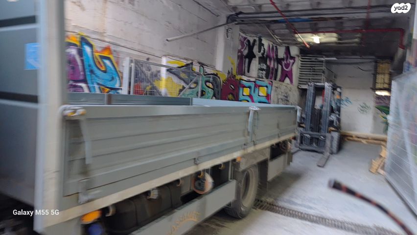 מחסנים, דרך קיבוץ גלויות 45, גבעת הרצל, אזור המלאכה יפו, תל אביב יפו