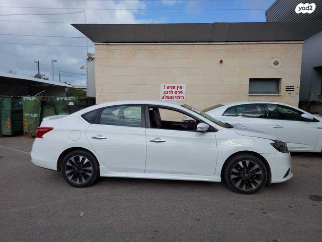 ניסאן סנטרה