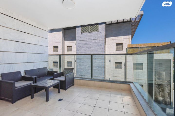 דירה, יעקב בן סירא 11, הרקפות, ראשון לציון