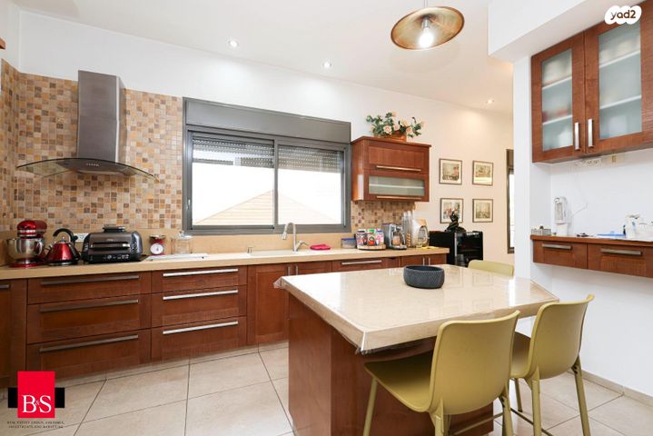 בית פרטי/ קוטג', הסיגליות, גנות הדר, גנות הדר