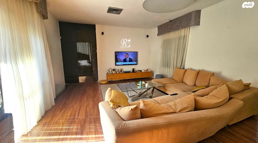 בית פרטי/ קוטג', סביון