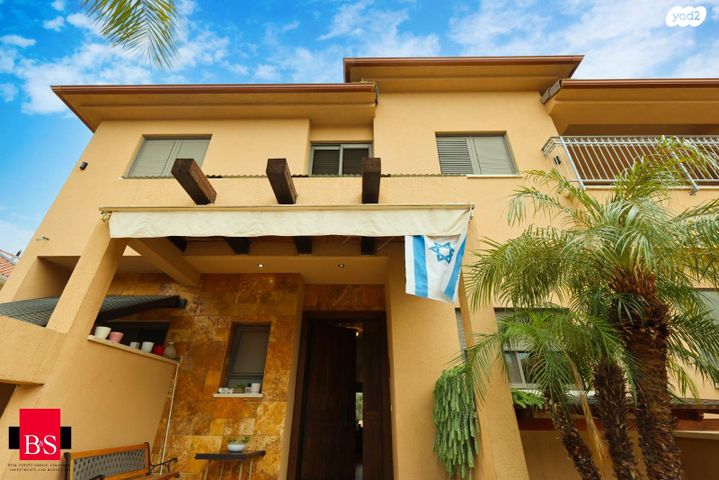 בית פרטי/ קוטג', הסיגליות, גנות הדר, גנות הדר