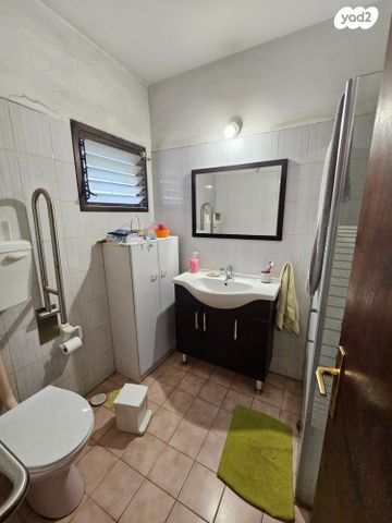 בית פרטי/ קוטג', דרך ששת הימים 108, סלע, רחובות