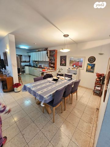 בית פרטי/ קוטג', דרך ששת הימים 108, סלע, רחובות