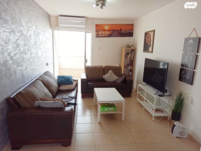 יצחק גרינבוים 28