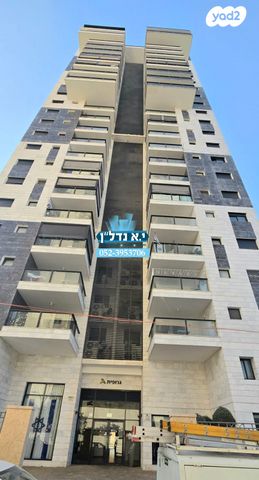 דירה, הכרמל, יבנה