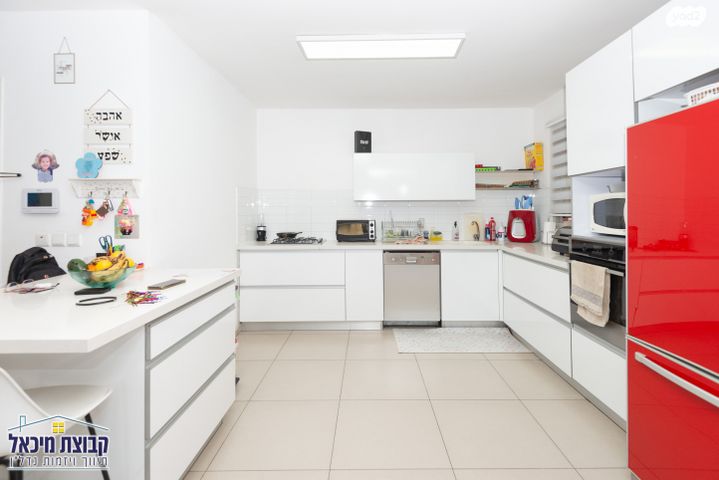 דירה, הרב שלום שבזי 12, רמב"ם, ראש העין