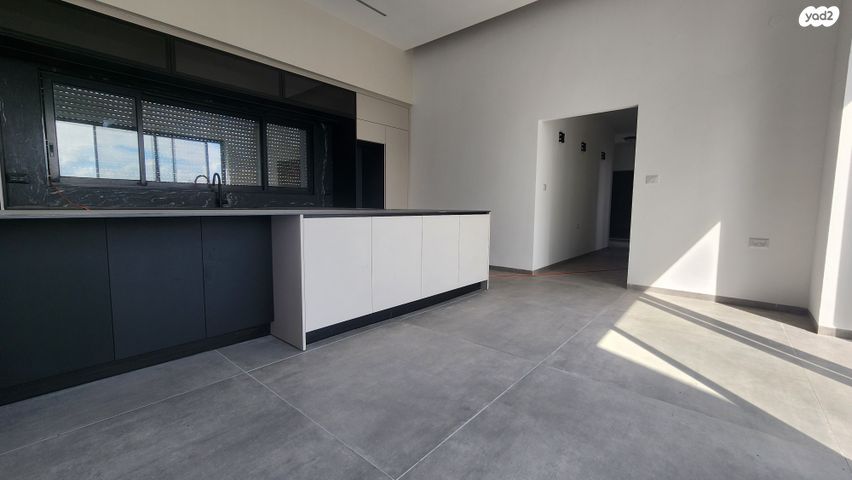 בית פרטי/ קוטג', ראש פינה