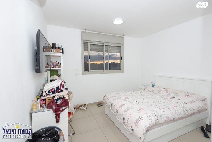 דירה, הרב שלום שבזי 12, רמב"ם, ראש העין