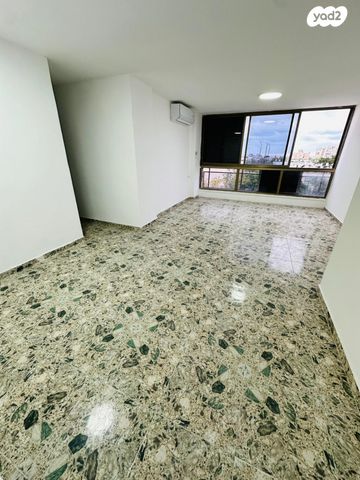 דירה, חובבי ציון 7, ז'בוטינסקי, אשקלון