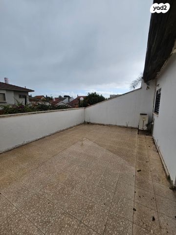 בית פרטי/ קוטג', דרך ששת הימים 108, סלע, רחובות