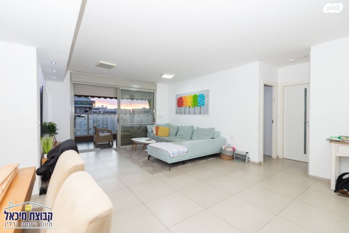 דירה, הרב שלום שבזי 12, רמב"ם, ראש העין