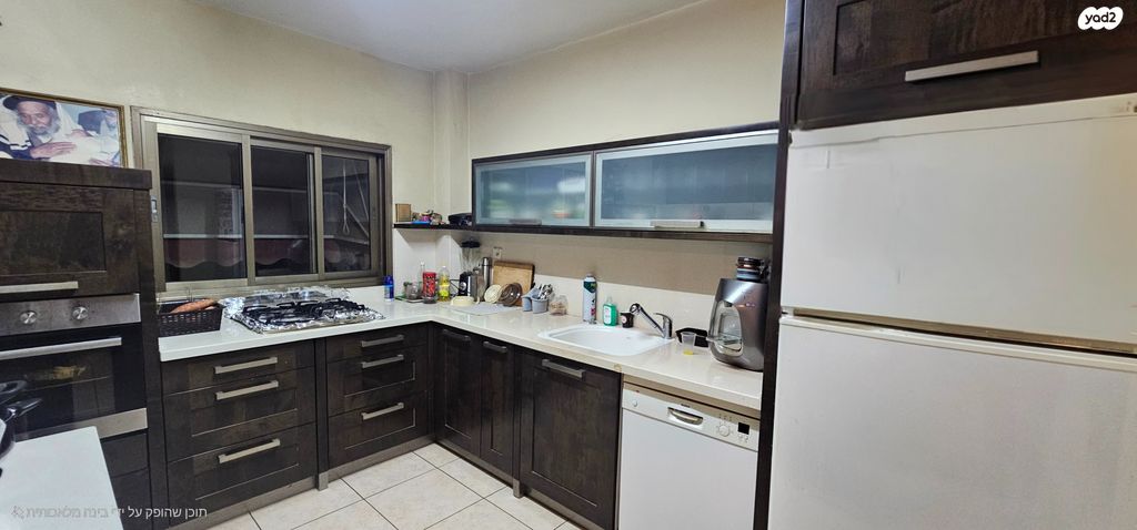 דירה, כנסת ישראל, שעריה, פתח תקווה