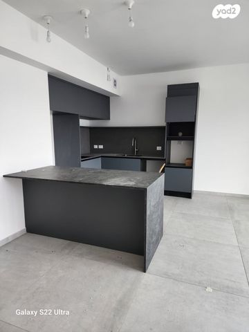 דירה, ירושלים 3, רוטשילד עצמאות, בת ים