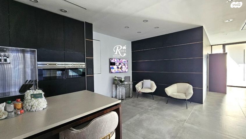 בית פרטי/ קוטג', סביון