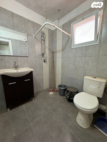 דירה, יצחק רגר 166, שכונה ד', באר שבע