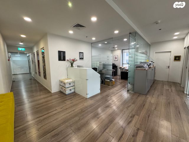 משרדים, דרך בן גוריון 2, רמת גן