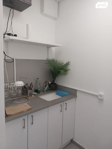 משרדים, בני ברק