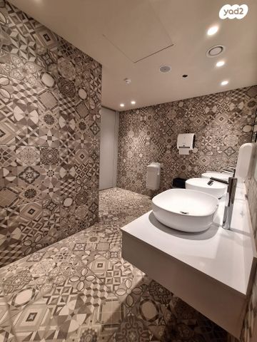 משרדים, מוטי קינד 2, פארק הורוביץ, רחובות