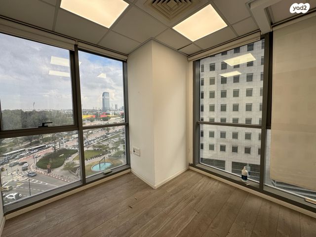 משרדים, דרך בן גוריון 2, רמת גן