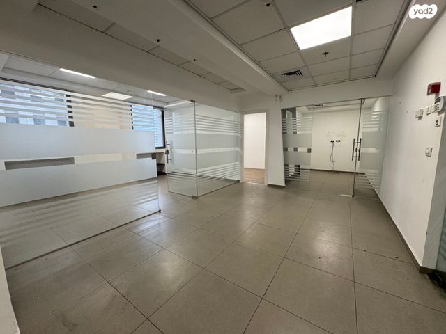 משרדים, דרך בן גוריון 2, רמת גן