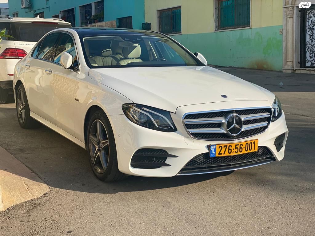 מודעת רכב מרצדס-בנץ E-class