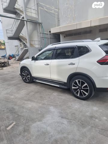 ניסאן אקס טרייל