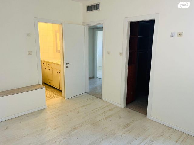 דירה, רביבים, תל אביב יפו