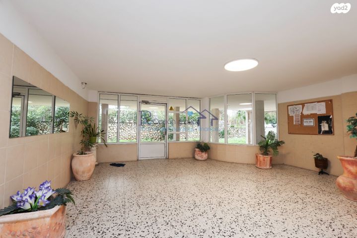 דירה, י.ל. פרץ 5, קרית נורדאו, נתניה