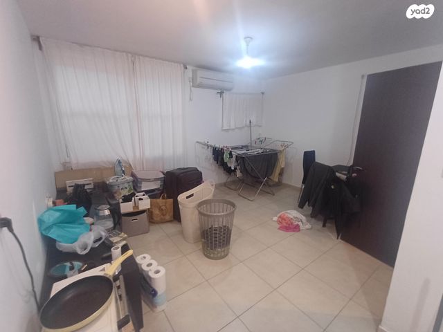 דירה, הנרייטה סולד, רמת יוסף, בת ים