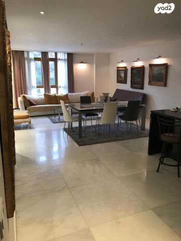 דירה, מאיר שחם, מרכז העיר, ירושלים