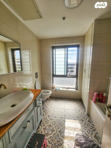 דירה, חנוך אלבק, צפון תלפיות, ירושלים