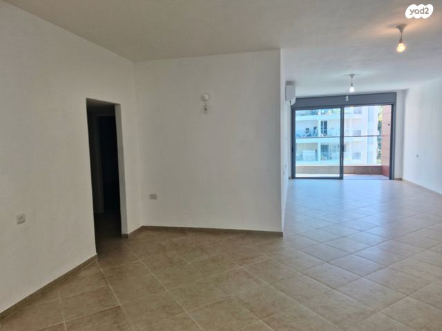 דירה, הגאולה, רמתיים, הוד השרון