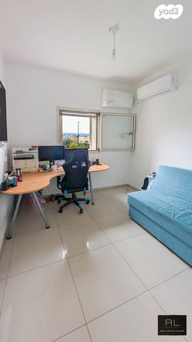 דו משפחתי, נחלים, עתלית