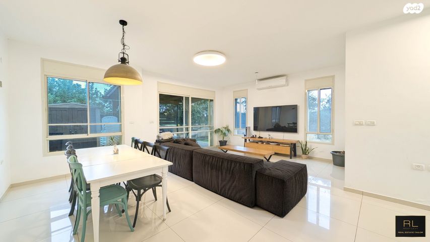 דו משפחתי, נחלים, עתלית