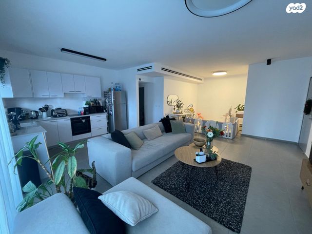 דירה, דרך הפארק, קרית השרון, נתניה