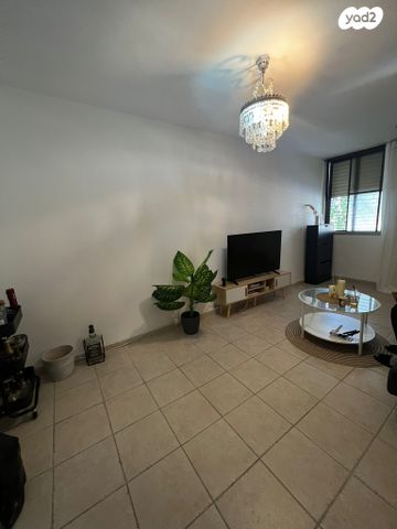 דירה, שדרות ירושלים 96, קרית ים